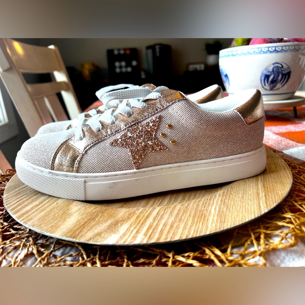 Heygirl rosegold star sneakers - Golden Goose inspired- sz 9 women
